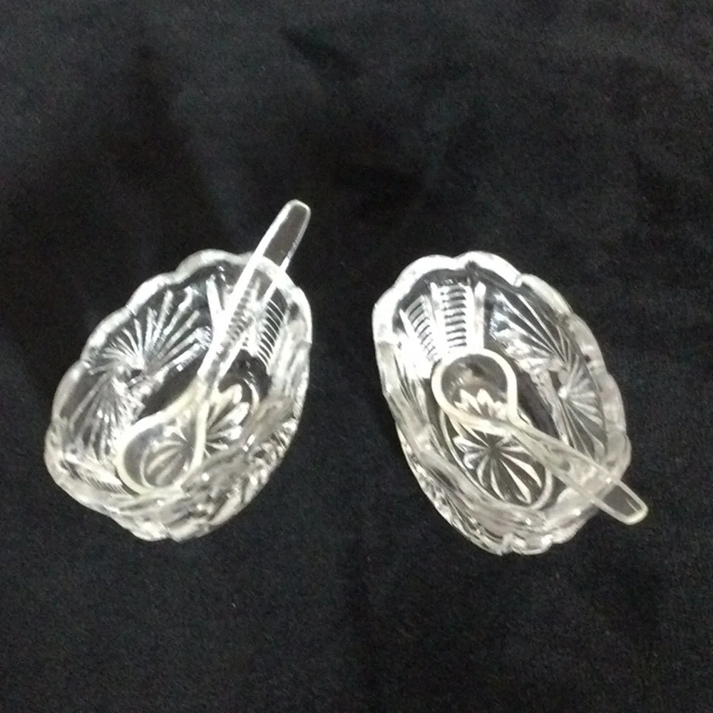 Clear Crystal Glass Decorative Salt and Pepper Serving Bowls with Spoons